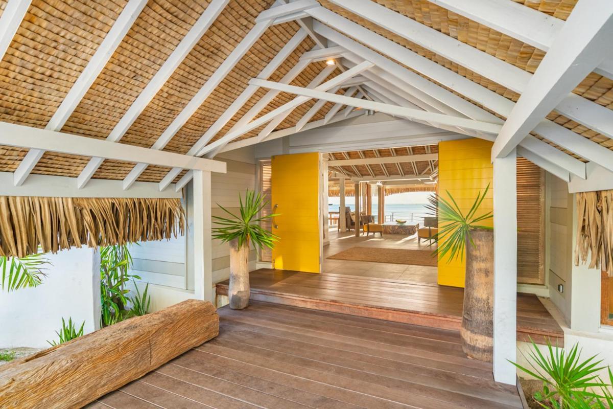 Moorea Island Beach Hotel Exterior photo