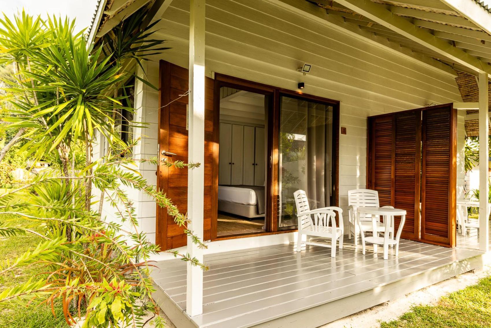 Moorea Island Beach Hotel Exterior photo
