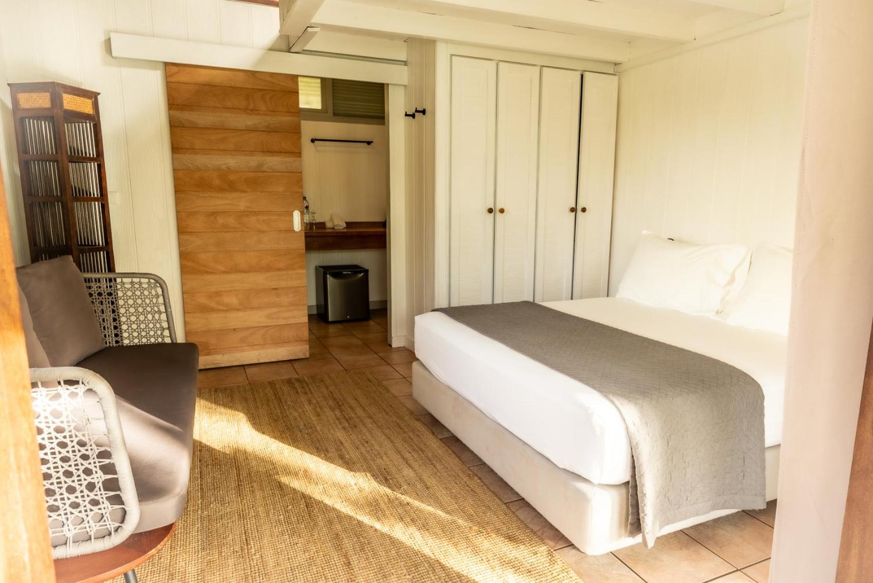 Moorea Island Beach Hotel Exterior photo